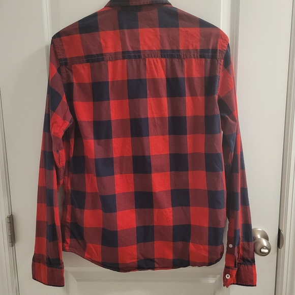 Aeropostale Grunge Button Down Collared Black and Red Gingham shirt S P - Picture 4 of 8